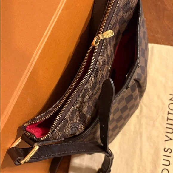 LV Bloomsbury PM Damier Ebene Brown Leather Crossbody/Shoulder Bag - Picture 16 of 17